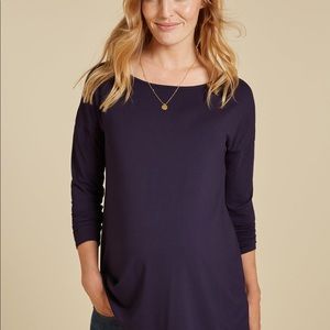 High end Isabella Oliver maternity top.